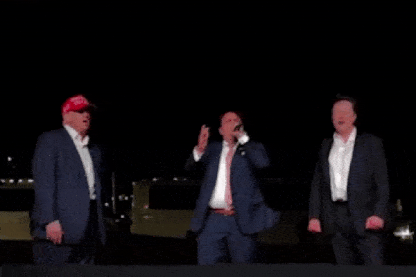 Video ông Trump và tỷ phú Elon Musk hát trên sân khấu gây 'bão'