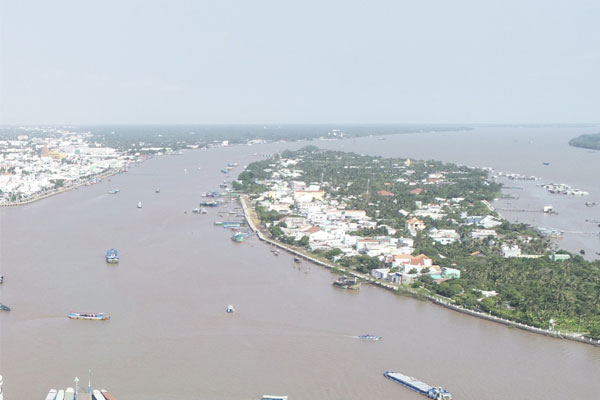 Ẩu đả trong quán nhậu khiến một người bị đâm tử vong-2