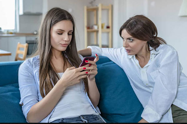 Thế hệ gen Z có dễ gãy vỡ? - Bài 1: Khi những đứa trẻ bất trị-2