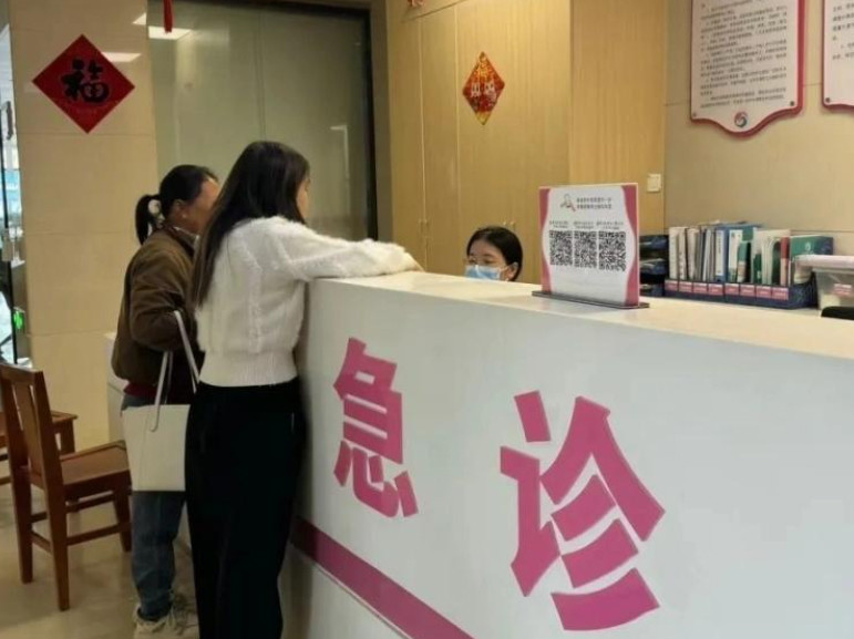 Người mẹ gây xôn xao khi mang 9 bào thai cùng một lúc-2