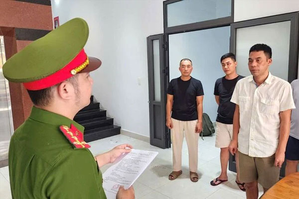 Phá đường dây cá độ bóng đá 600 tỷ đồng-4