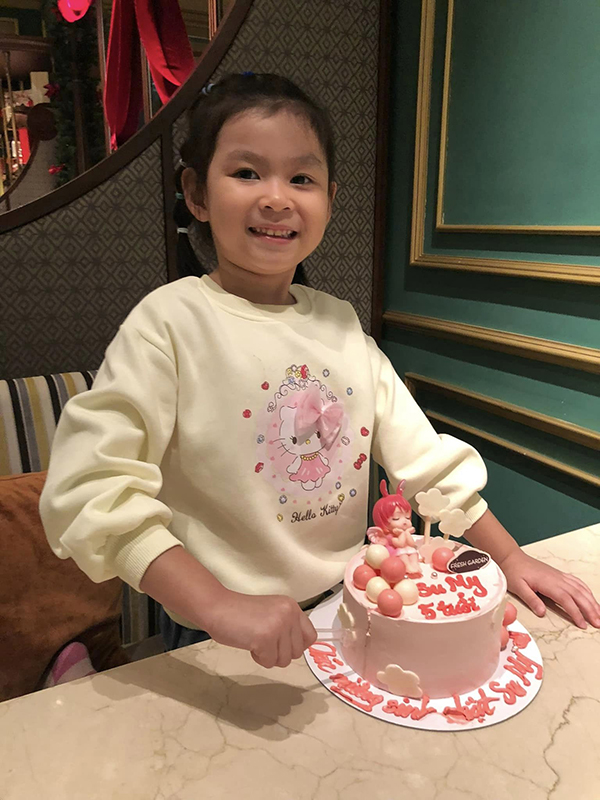 Phượng Chanel hội ngộ Quách Ngọc Ngoan mừng sinh nhật con gái-2