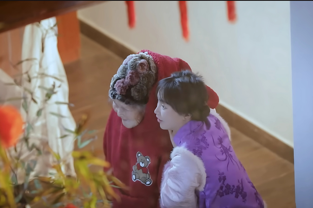 Tiên nữ đồng quê Lý Tử Thất trở lại và ý nghĩa của Xuân tằm hóa bướm-4