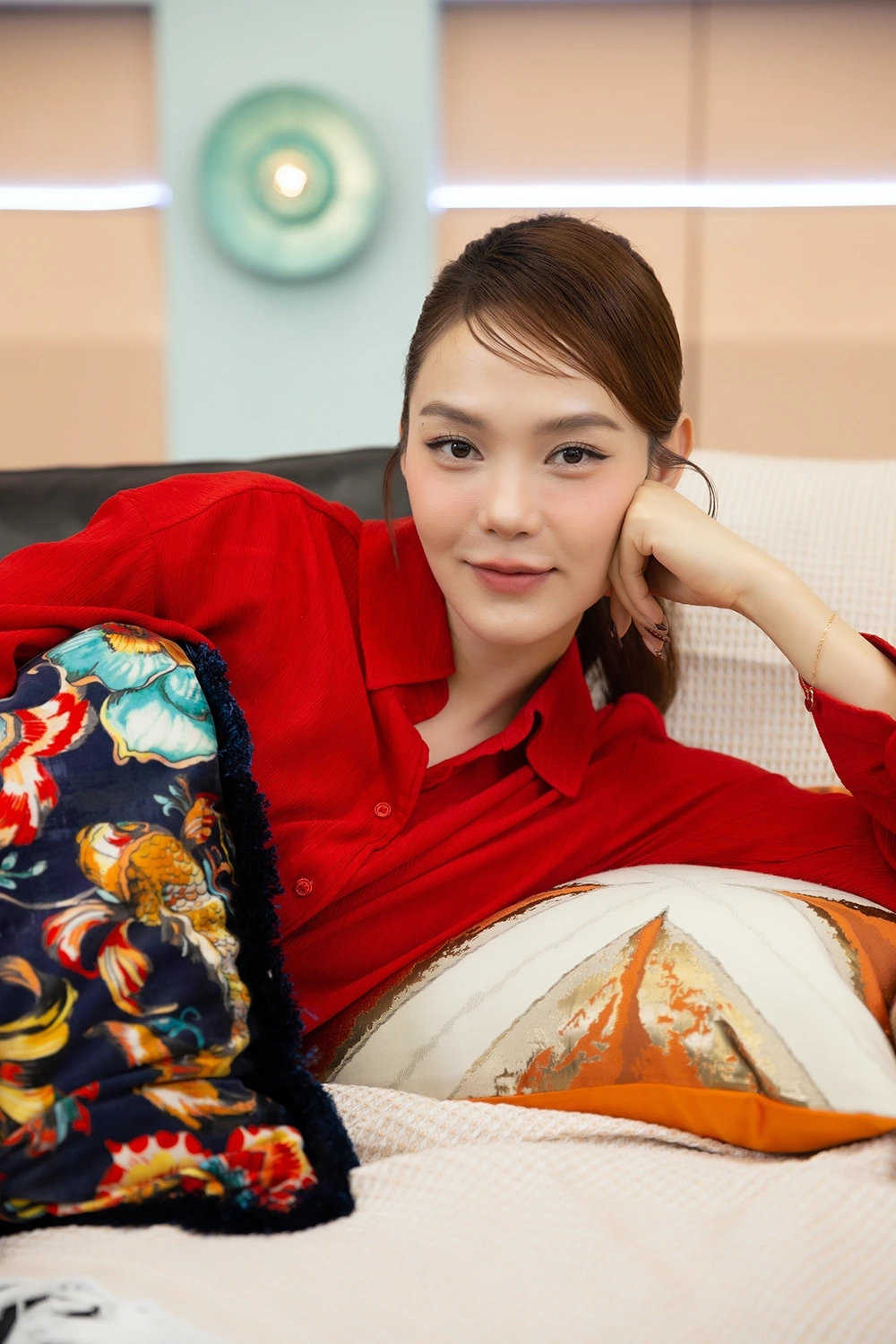 Minh Hằng: Nếu chỉ ở nhà chăm con, tôi thấy mình là người vô dụng-2
