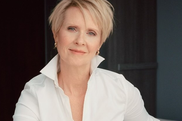 Mỹ nhân trẻ đẹp nhất phim Sex and the City có hôn nhân ngọt ngào bên nhạc sĩ nổi tiếng-9