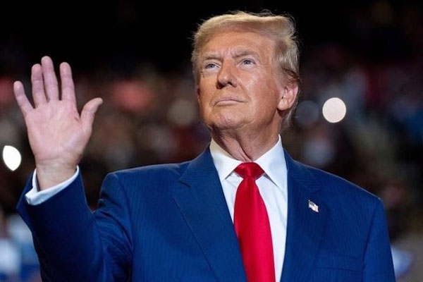 Thay đổi thần tốc sẽ diễn ra trong ngày đầu ông Trump nhậm chức-2