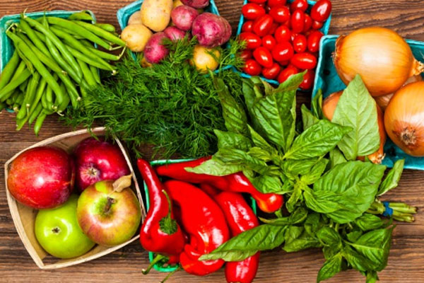 Bé trai chào đời cùng vòng tránh thai của mẹ-2