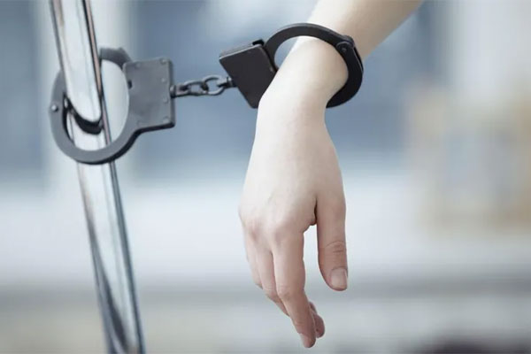 Cảnh giác thủ đoạn cắt ghép hình ảnh đưa vào clip nhạy cảm’ để lừa đảo-2