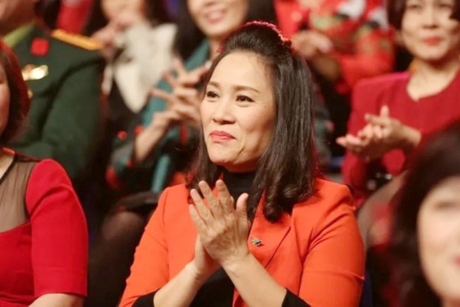 Nữ nhà báo nổi tiếng ở VTV và những dấu ấn khó phai-6