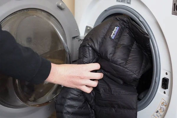 Làm sạch áo khoác lông vũ chỉ trong vài phút-6