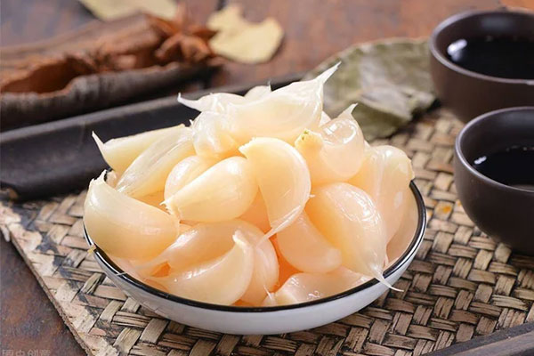 Mua thuốc cảm cúm về uống, người đàn ông 33 tuổi gặp sự cố phải đi cấp cứu-2