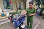 Bắt nữ quái vào trường tiểu học trộm 9 dây chuyền của học sinh-2