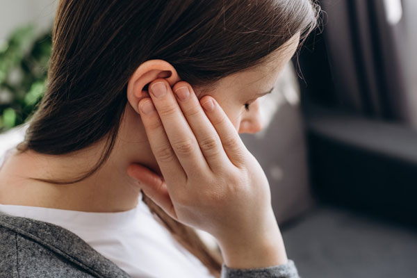 Đang chơi pickleball, người đàn ông bỗng đổ gục, nghi do đột quỵ-2