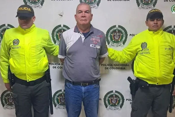 Tặng 14 tỷ đồng cho gái đẹp livestream, chàng trai phải ăn bánh bao cầm hơi-3