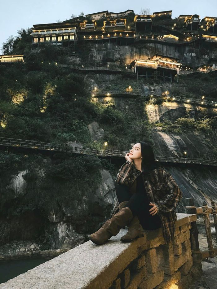 Hương Giang gợi ý set đồ mùa đông giản dị mà vẫn chảnh để đi du lịch-6