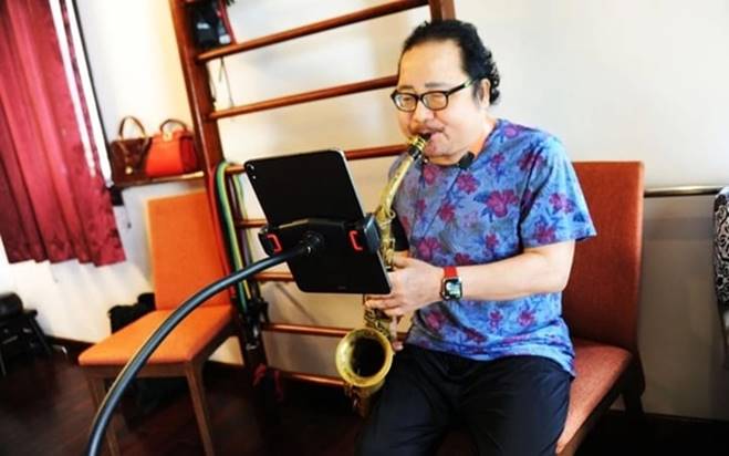 Nghệ sĩ saxophone Trần Mạnh Tuấn: Ba lần phẫu thuật não và sự hồi sinh kỳ diệu-1