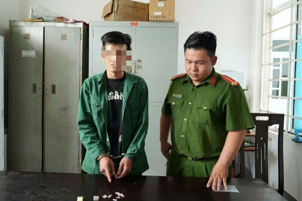 Phát hiện kho ma túy trên ô tô Camry của kẻ mượn xe-2