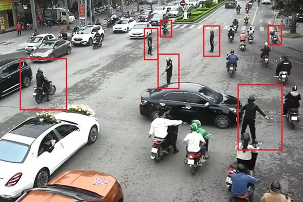 Khởi tố 13 đối tượng ghép ảnh nhạy cảm, đe dọa nạn nhân để đòi nợ-3