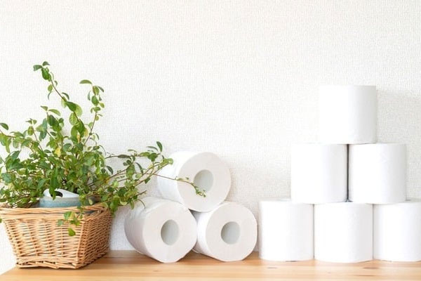 Cách thông tắc bồn cầu bằng băng dính hiệu quả bất ngờ-3