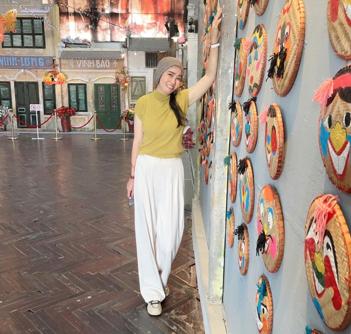 Nỗi đau của nữ giáo viên bị chồng tưới axit trước mặt con gái-2