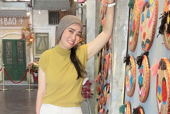 Nỗi đau của nữ giáo viên bị chồng tưới axit trước mặt con gái