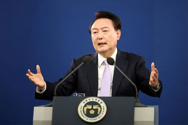 Cảnh sát Hàn Quốc điều tra Tổng thống Yoon Suk-yeol với nghi vấn nổi loạn-2