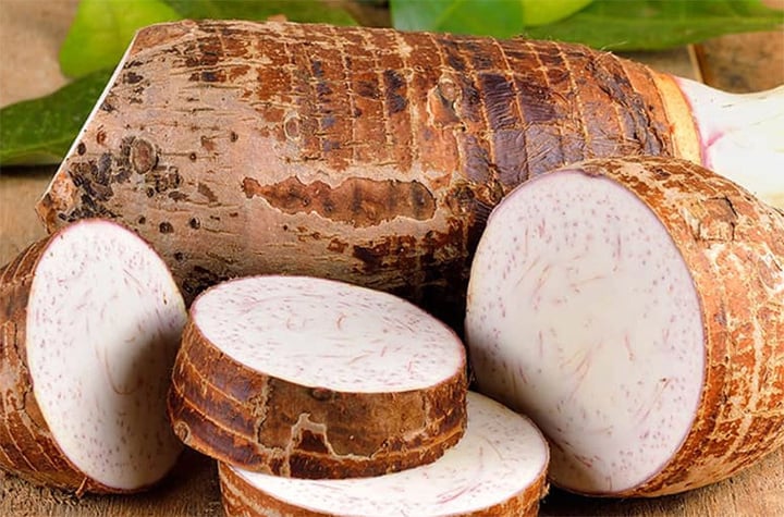 Mua khoai môn nên chọn củ nặng hay nhẹ?-3