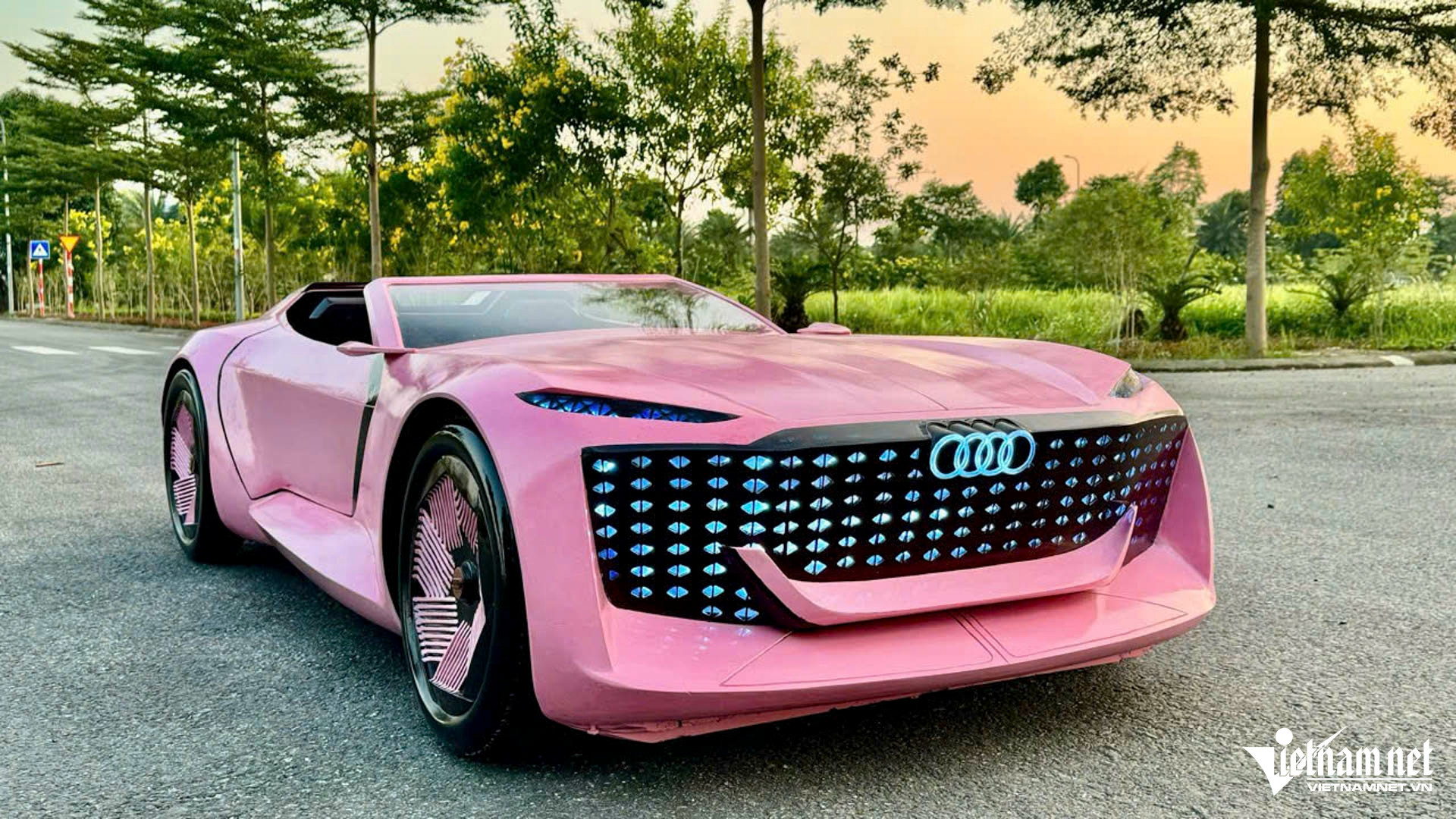 Ông bố ở Bắc Ninh chế tạo siêu xe bằng gỗ, khách Mỹ chốt đơn liền 3 chiếc-7