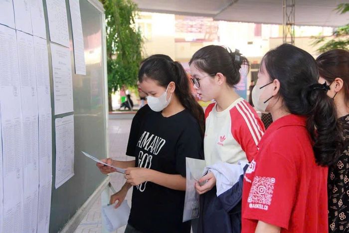 Có IELTS 7.0 được công nhận học sinh giỏi tỉnh lớp 12-1