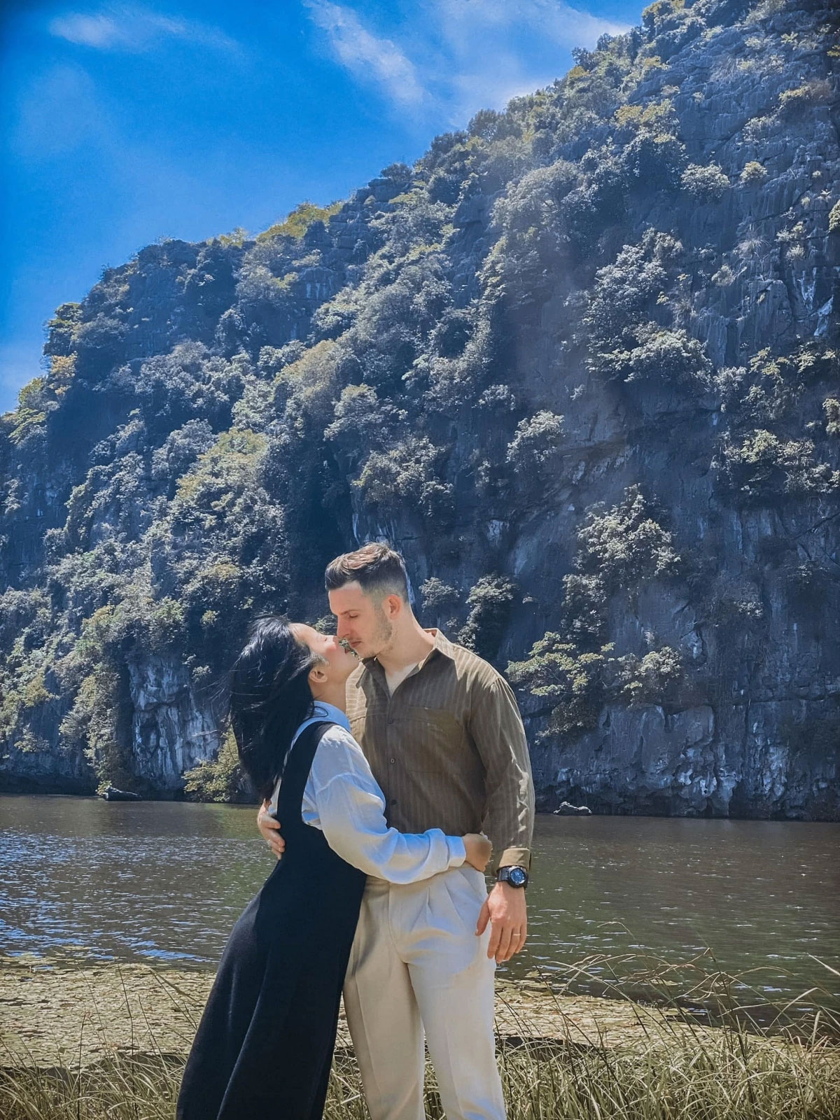 Ngưỡng mộ tình yêu của chàng Tây hot tiktoker với người vợ gốc Thanh Hóa-3