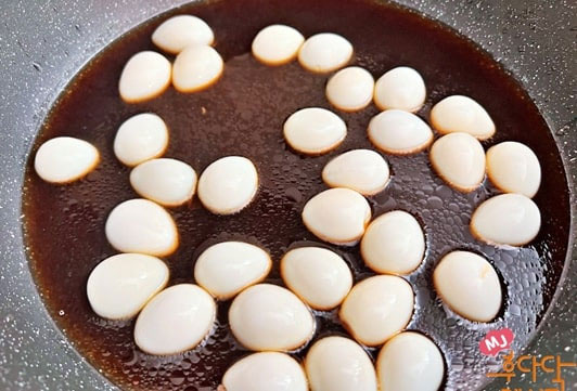 Cách làm món bò hầm trứng cút lạ miệng, hấp dẫn-7