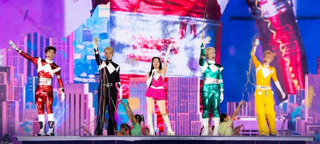 Concert Anh trai say hi: Thảm hoạ Pickleball, khán giả trúng pháo hoa-2