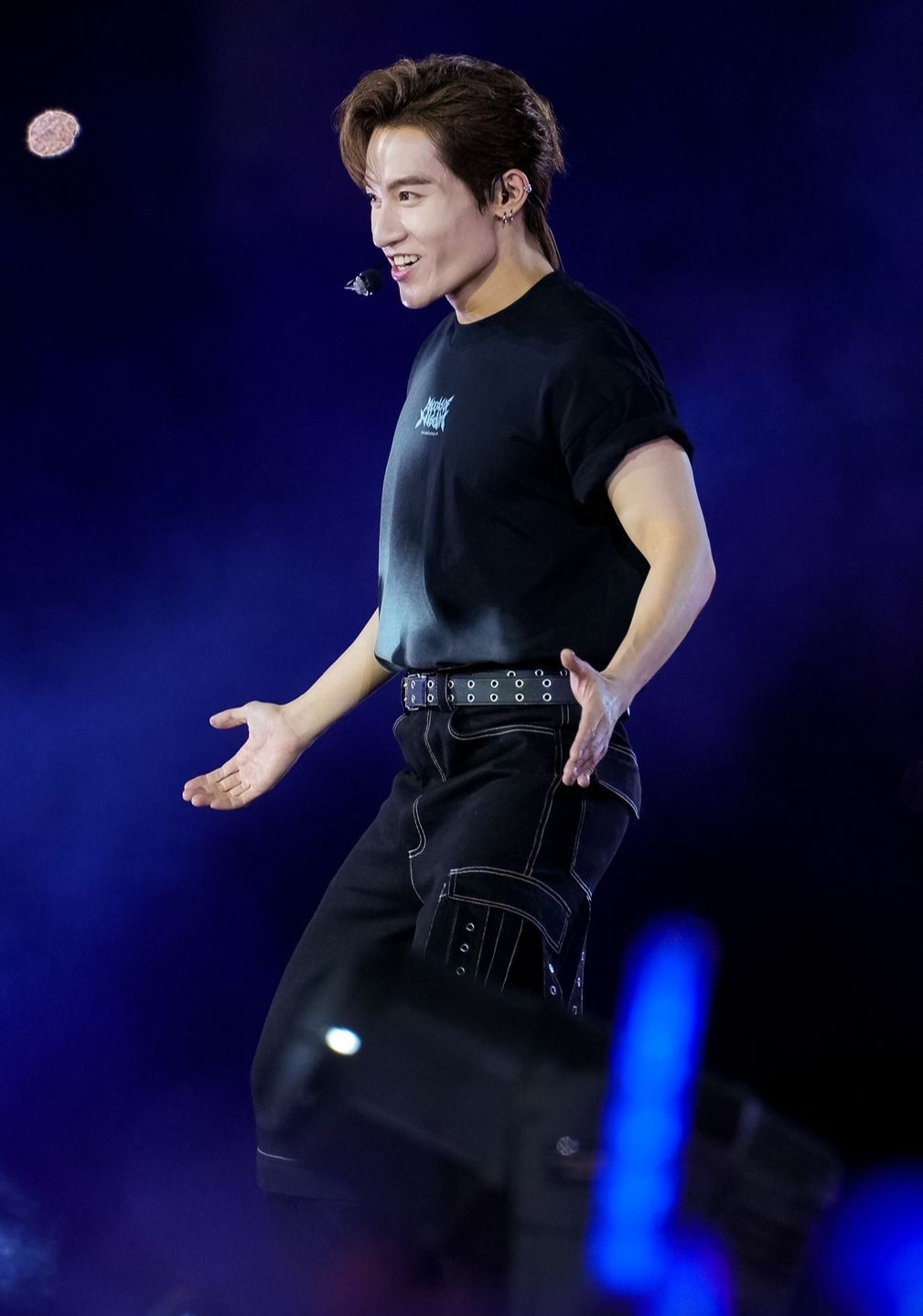 Phát ngôn gây dậy sóng của Trấn Thành tại sân Mỹ Đình-9