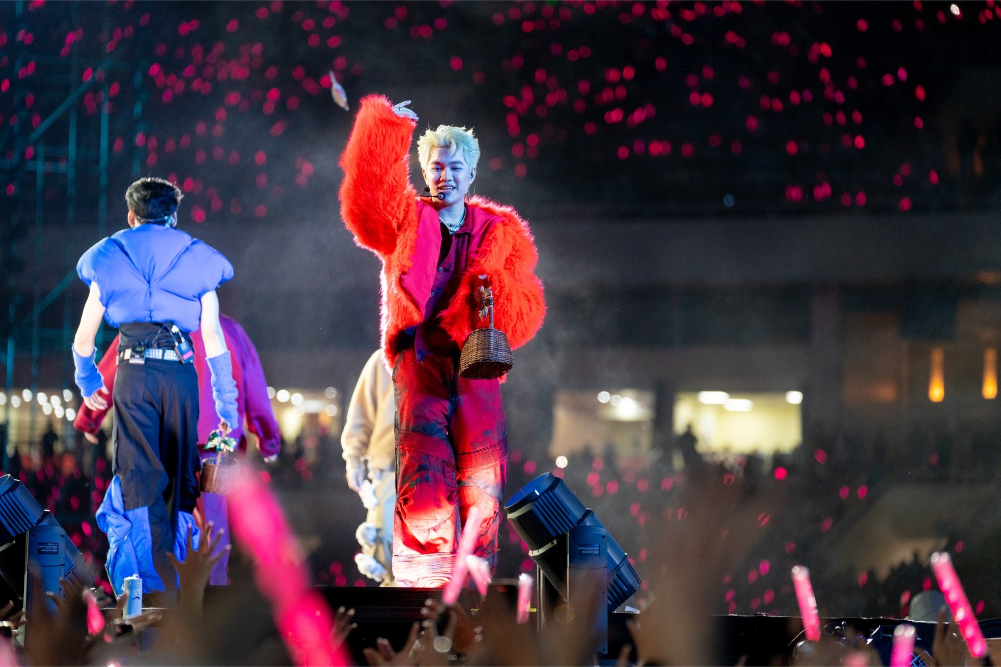 Phát ngôn gây dậy sóng của Trấn Thành tại sân Mỹ Đình-11