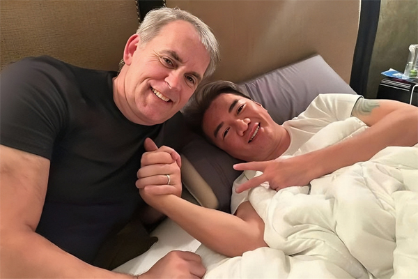 Tỷ phú Mỹ thuê đến 4 luật sư kiện đòi Đàm Vĩnh Hưng 1 USD-1