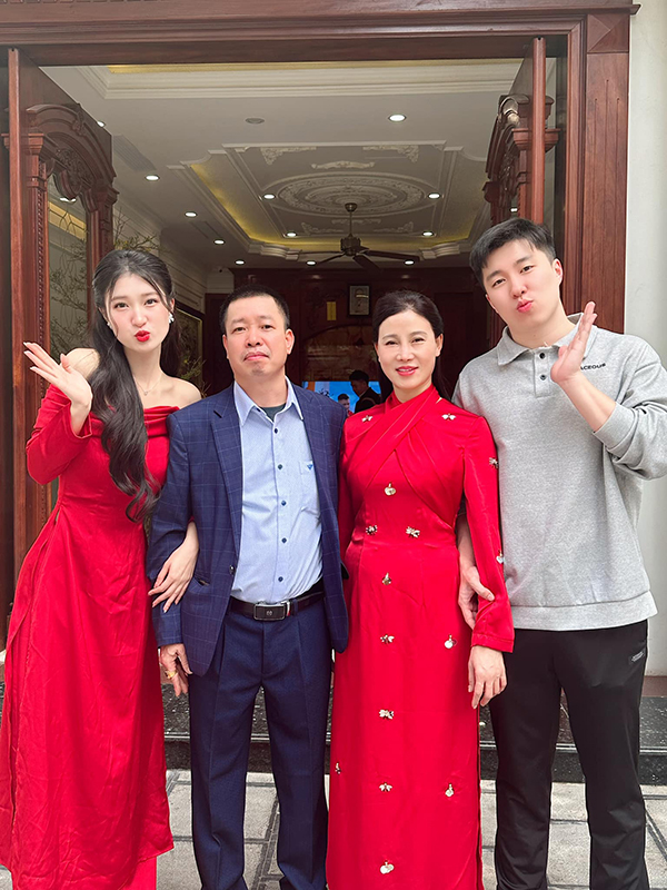 Á hậu xứ Thanh nhà Sen Vàng giờ ra sao sau tin đồn yêu thiếu gia tập đoàn lớn?-8