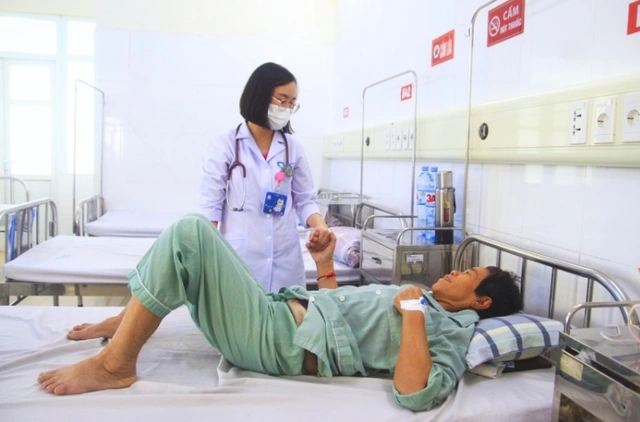 Người phụ nữ ở Quảng Ninh nhập viện gấp vì ung thư cổ tử cung tái phát từ dấu hiệu nhiều chị em Việt bỏ qua-2