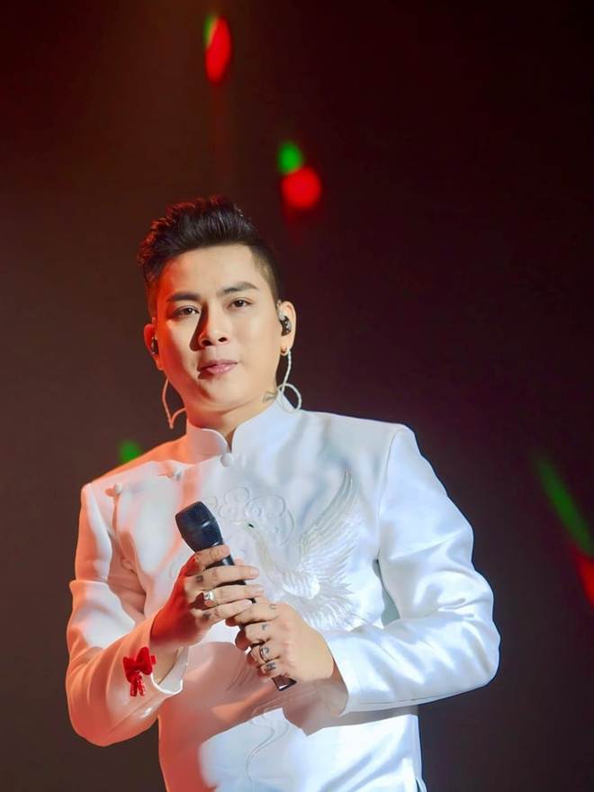 Hoài Lâm: Hoàng tử tình ca tụt dốc cùng ồn ào đời tư-9