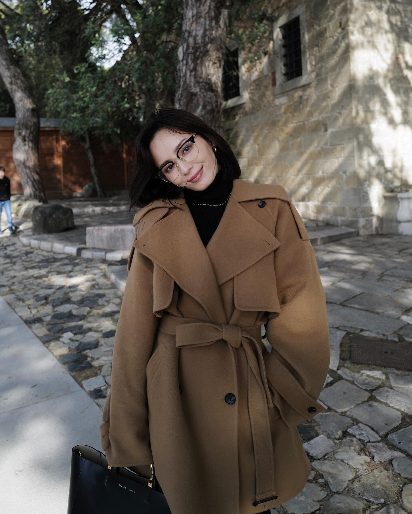 5 mẫu áo khoác nên sắm từ bây giờ để đến Tết vẫn mặc đẹp-9