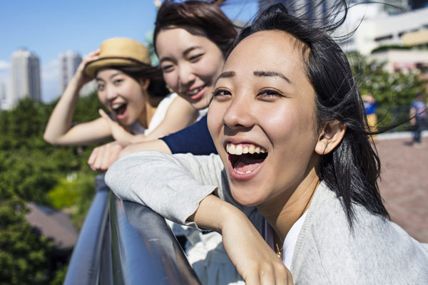 Thay vì áp lực kết hôn, người trẻ ưu tiên trải nghiệm cá nhân-1