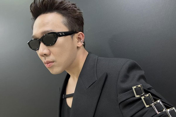 Bức ảnh ở sân Mỹ Đình khiến Trấn Thành chết lặng-11