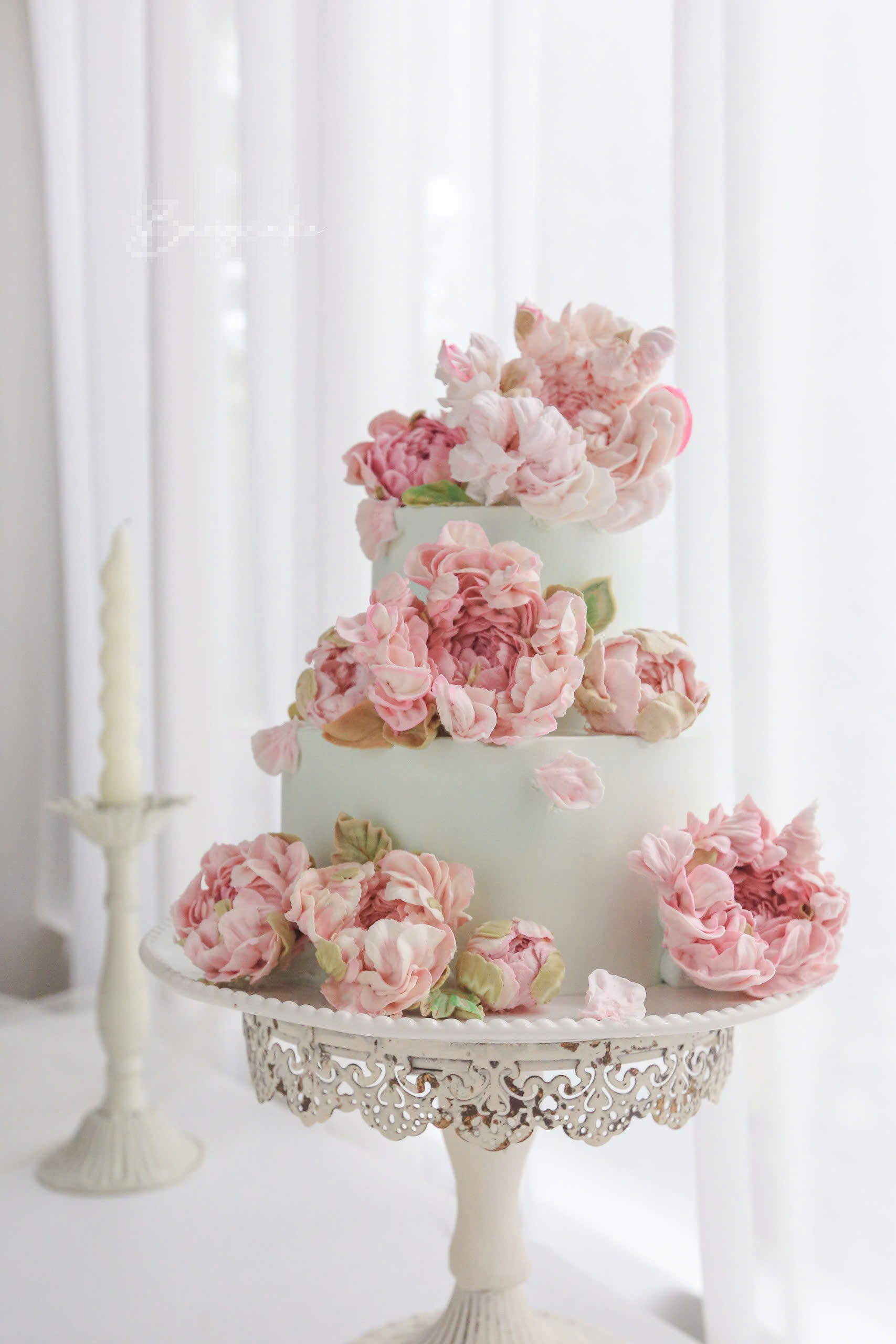 Bỏ việc văn phòng, người mẹ ở Hà Nội làm bánh hoa 10 triệu đồng gây tranh cãi-9