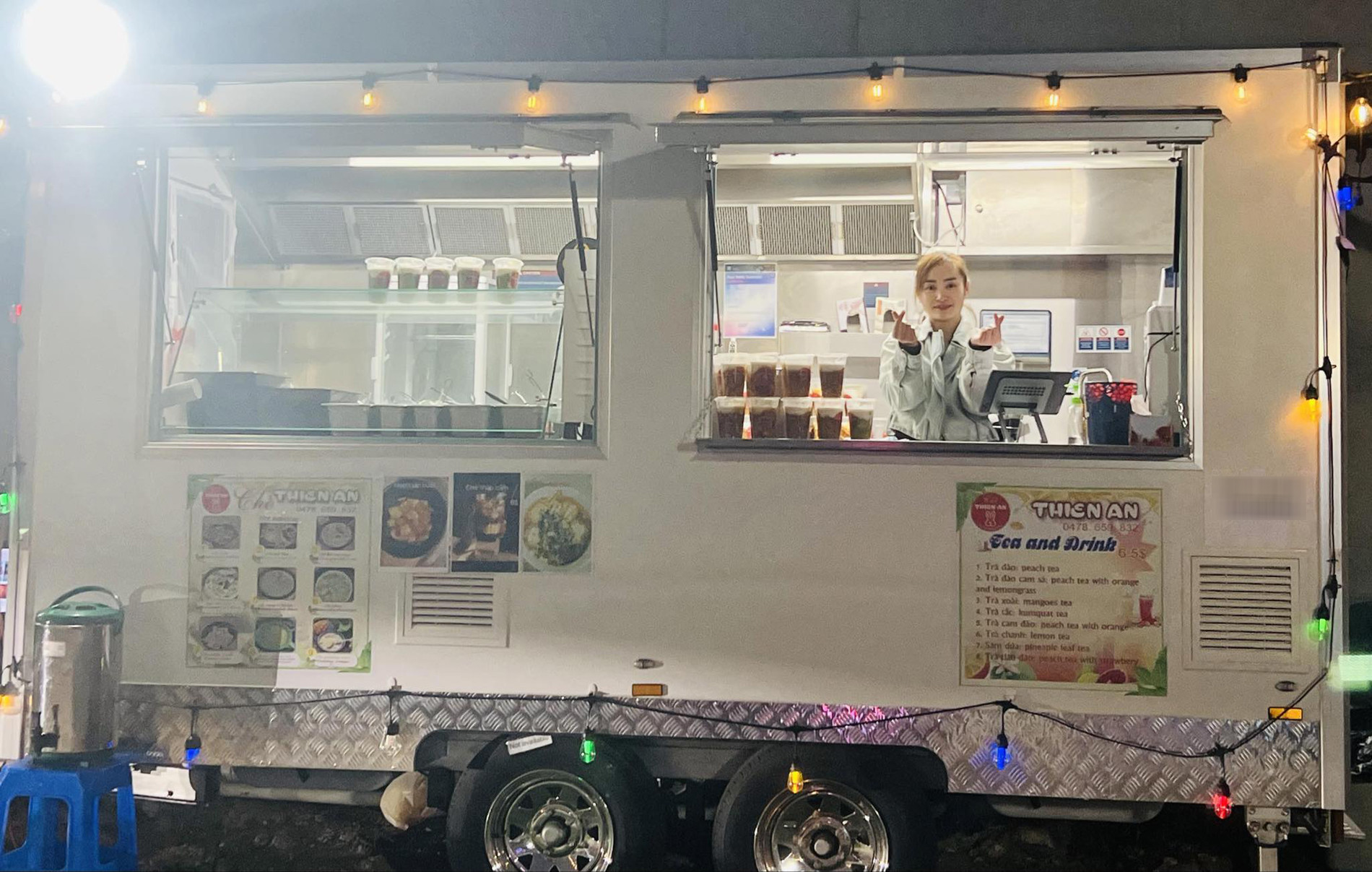 Người phụ nữ Việt bán chè trên xe tải ở Úc, mỗi ngày tiêu thụ vài trăm ly-8