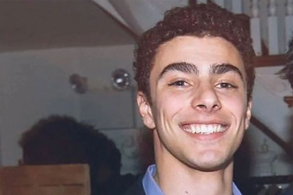 Nghi phạm bắn chết CEO bảo hiểm Mỹ bị bắt, trên người có súng ma-1