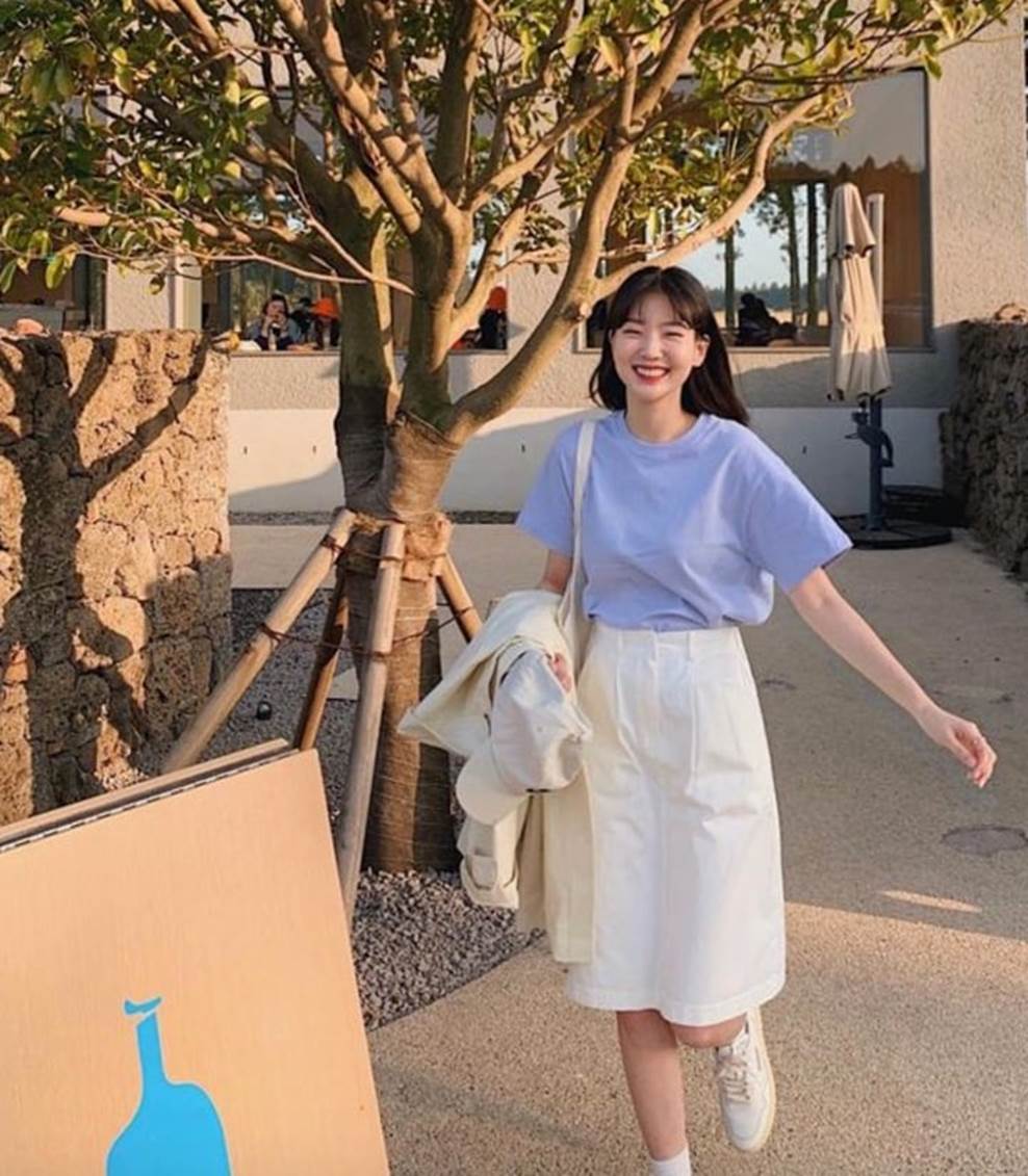 Nữ cao 1m50 có nên mặc váy dài?-4