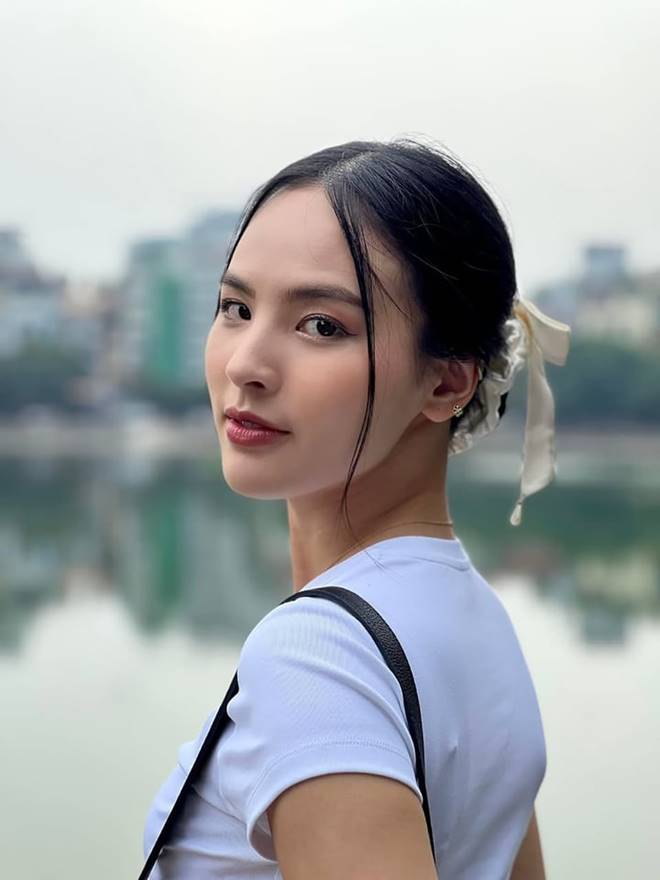 Biên tập viên của VTV đại diện Việt Nam thi Miss Charm 2024 là ai?-2