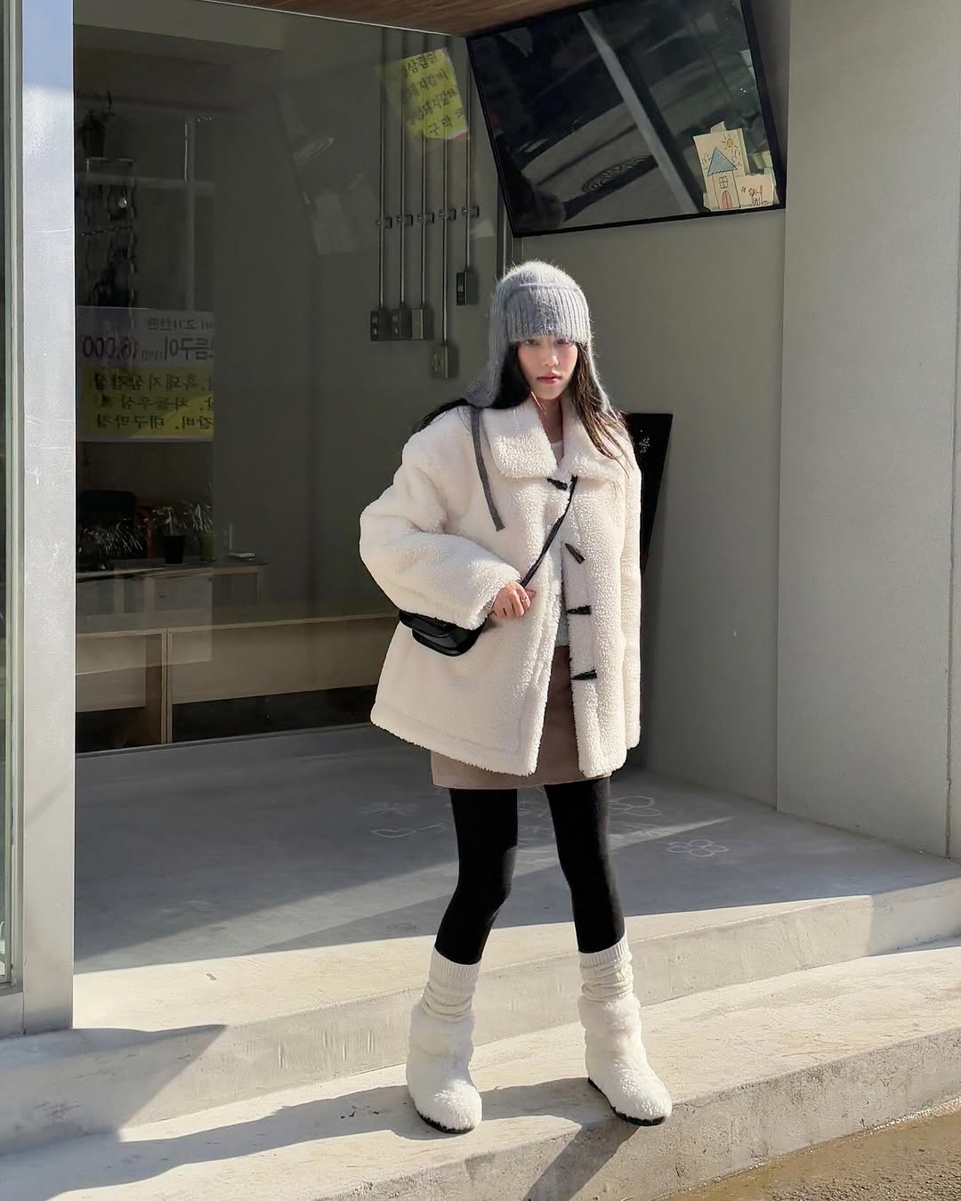 Áo khoác teddy vừa ấm vừa xinh, giúp hack tuổi tài tình-11