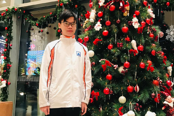 Nam sinh lớp 11 chia sẻ bí quyết chinh phục 9.0 IELTS ngay lần thi đầu tiên-2