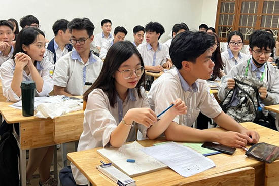 Đề xuất cho học sinh THPT linh hoạt đổi môn lựa chọn