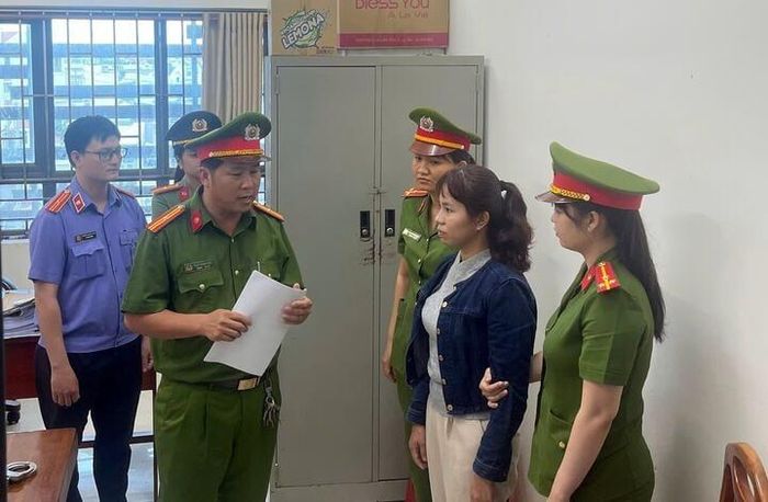 Ám ảnh của người phụ nữ bị gia đình chồng giam lỏng, ép ăn chất thải để trừ tà-4